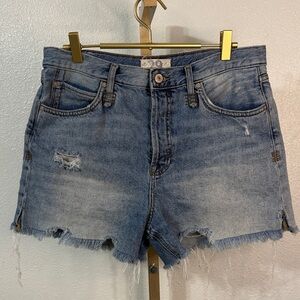 We The Free - Free People- Light Blue Distressed Jean Shorts- Size 29 (US 8)